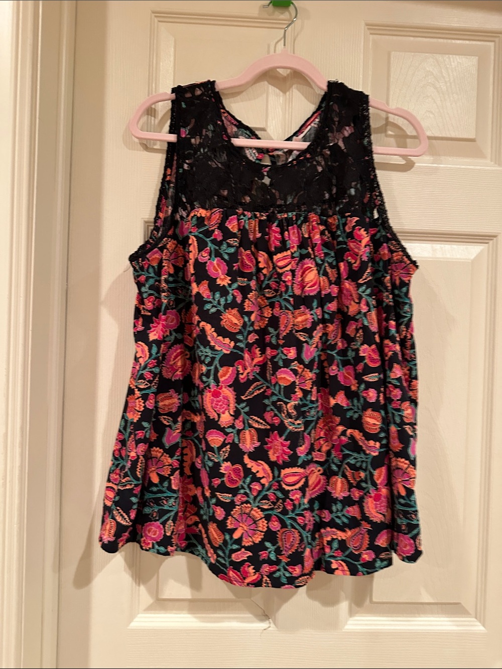 Knox Rose Black Lace Floral Camisole